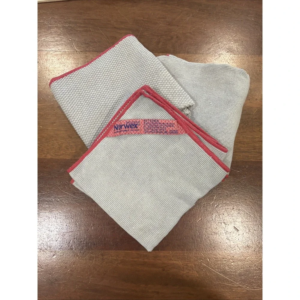 3-Norwex Baclock Kitchen Hand Towels Cranberry Trimmed Limited Edition
